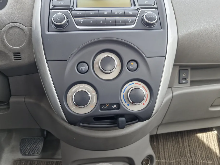 2022 Nissan Sunny SV 