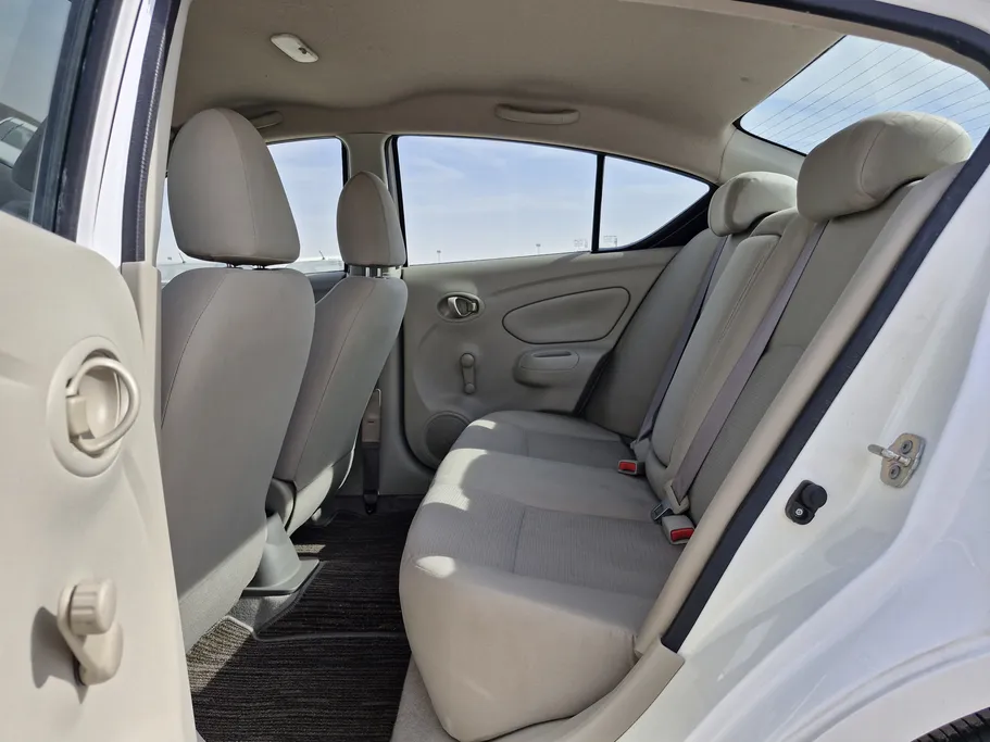 2022 Nissan Sunny SV 