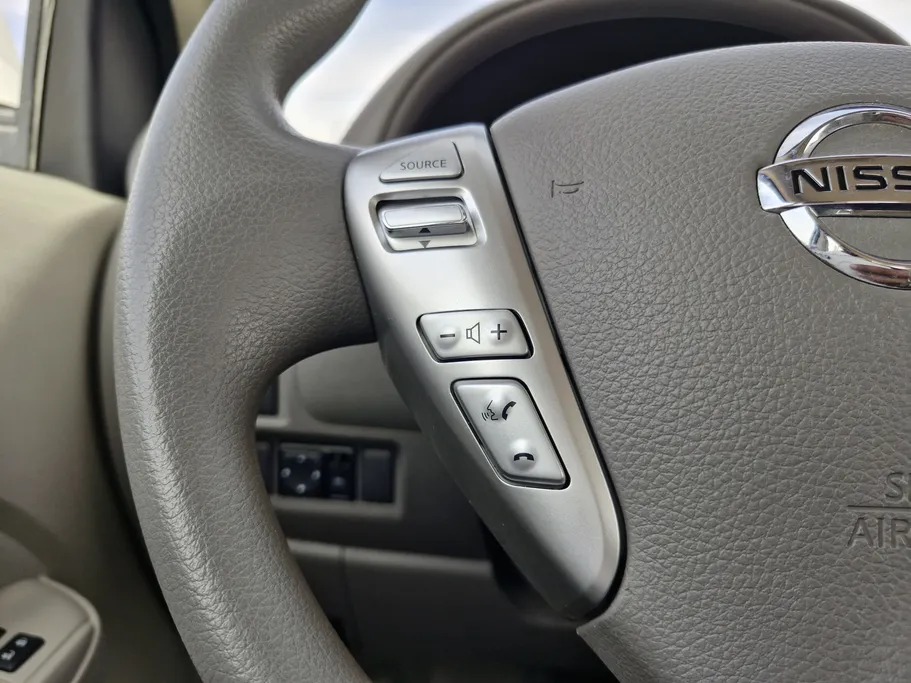 2022 Nissan Sunny SV 