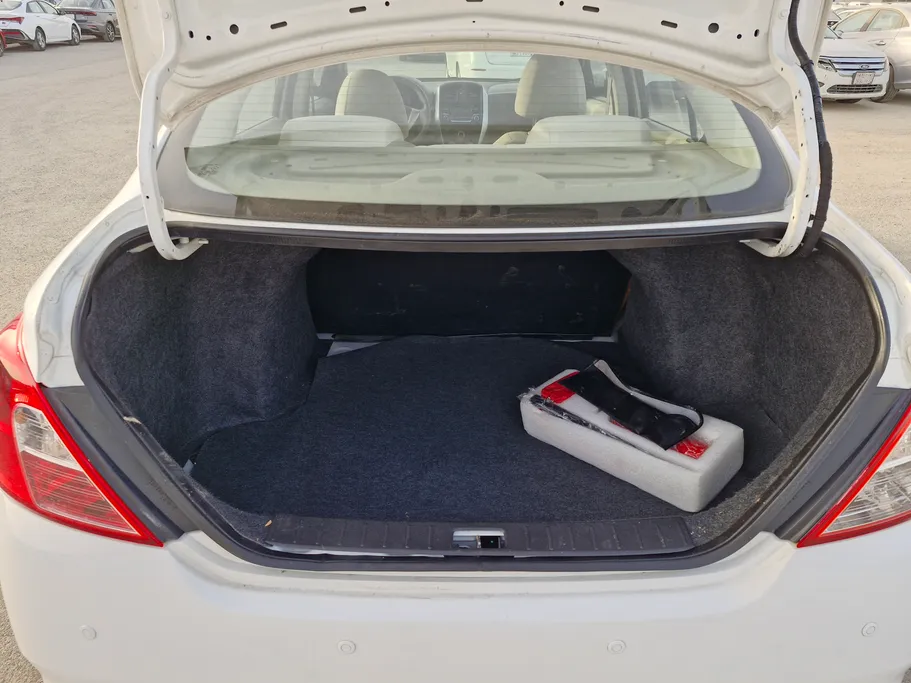 2019 Nissan Sunny SV 