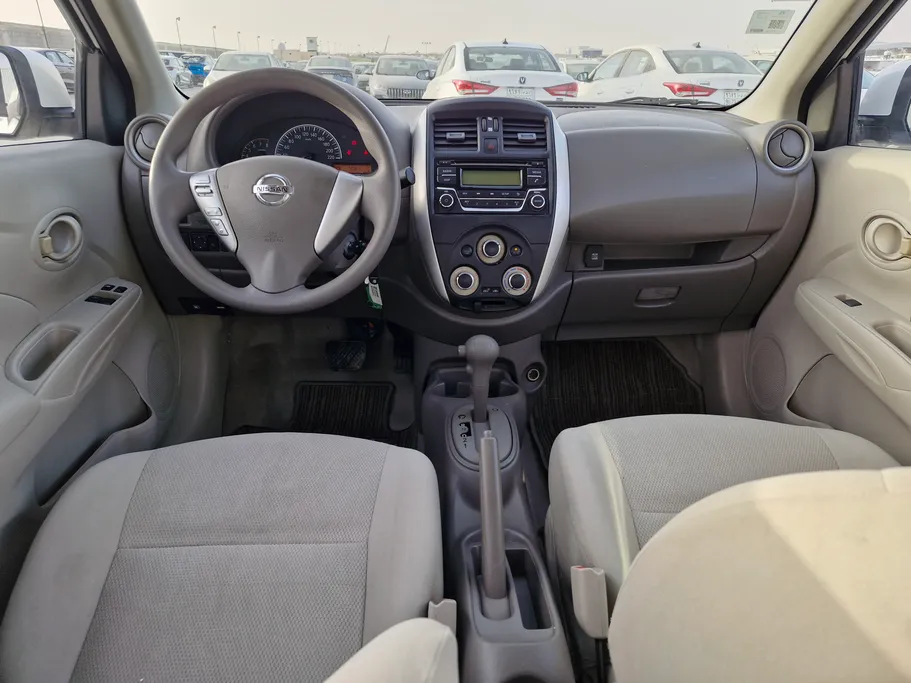 2019 Nissan Sunny SV 