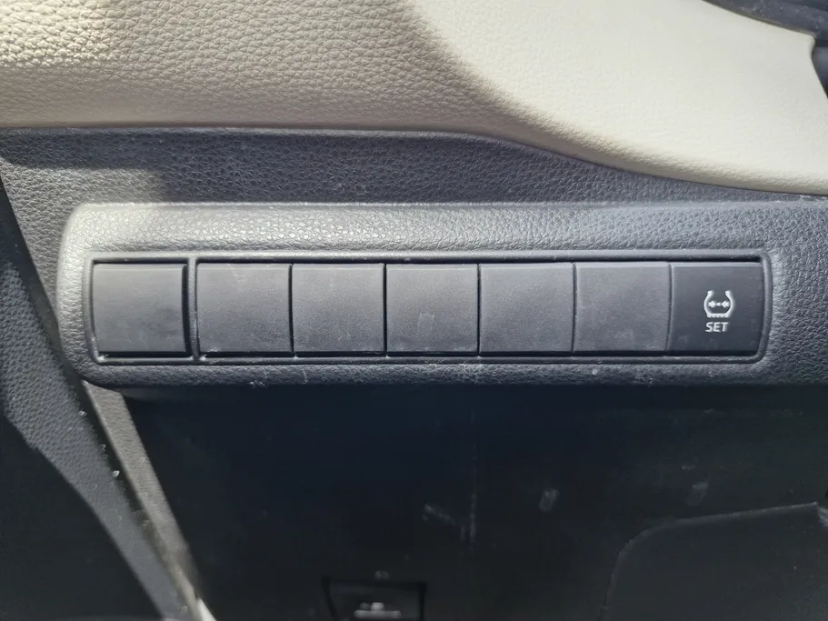 2024 Toyota Corolla XLI 