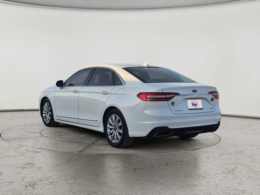 فورد تورس SE 2021 