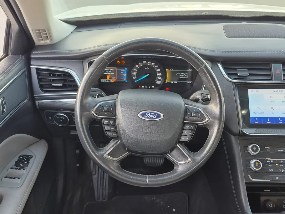 فورد تورس SE 2021 