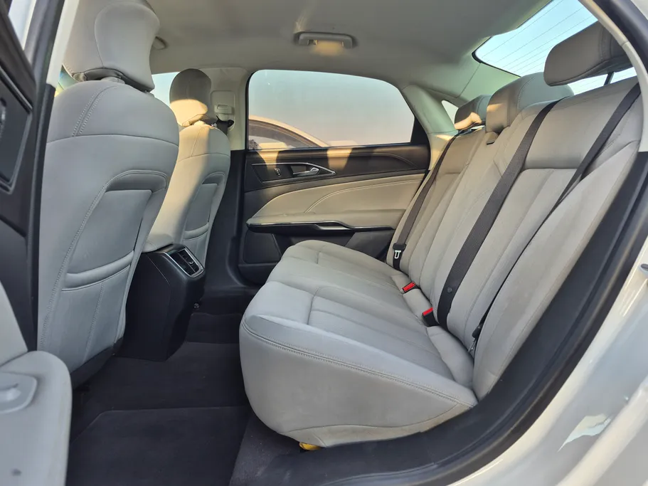 فورد تورس SE 2021 