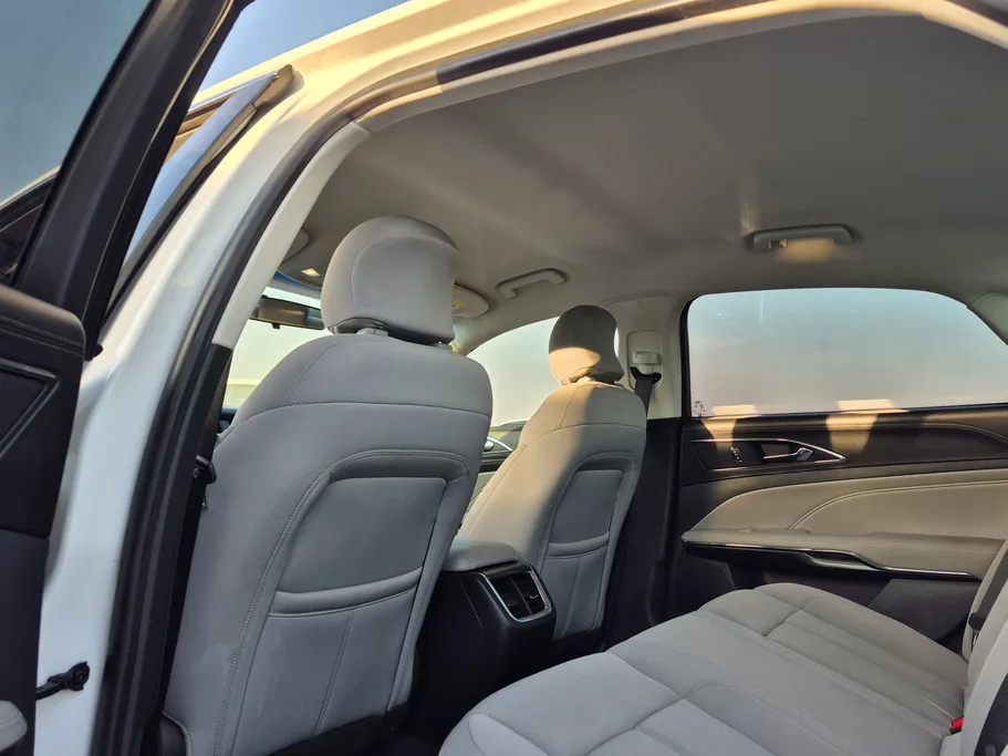 فورد تورس SE 2021 