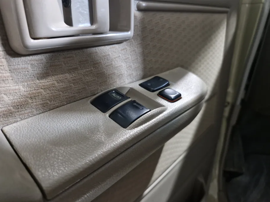 تويوتا شاص LX 2024 