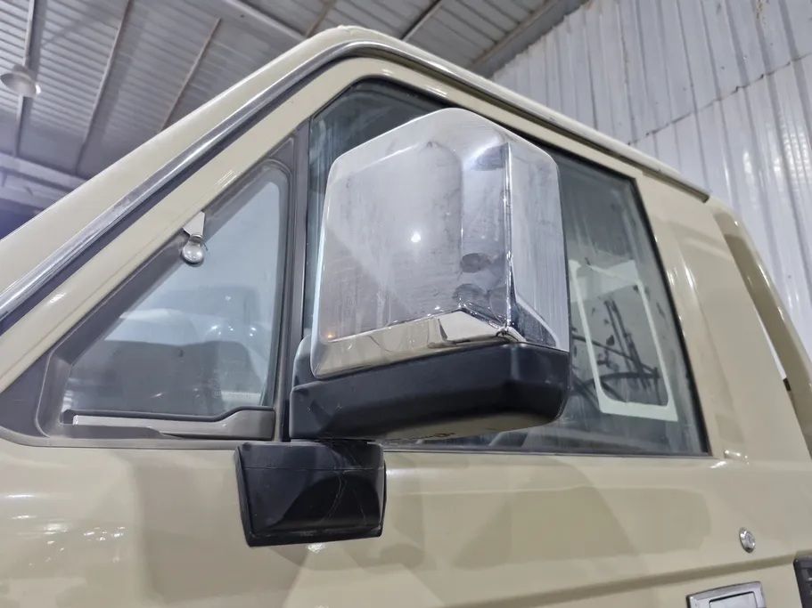 تويوتا شاص LX 2024 