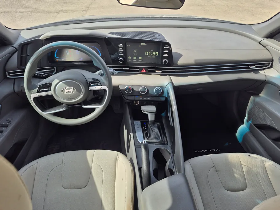 2024 Hyundai Elantra Fleet 