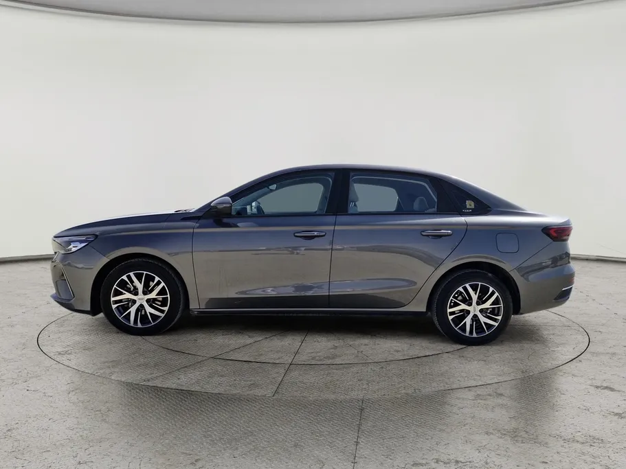 جيلي امجراند GS 2024 