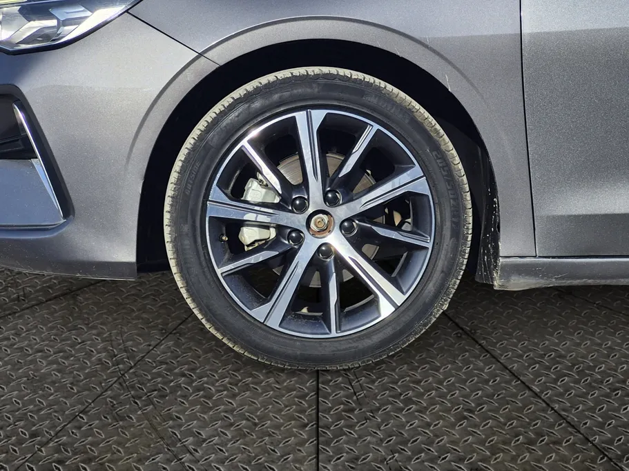 2023 Geely Emgrand GF 