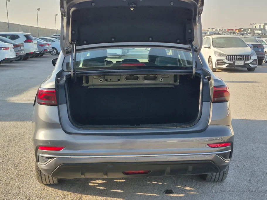 2023 Geely Emgrand GF 