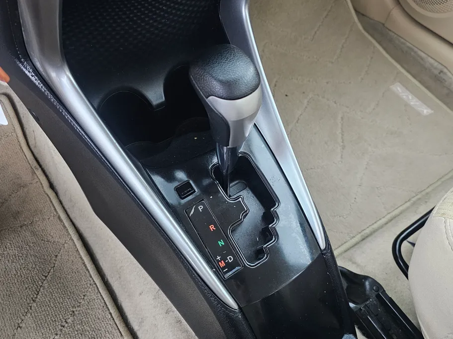 2020 Toyota Yaris  Y 