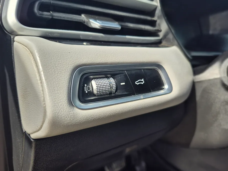 2023 Geely Emgrand GF 