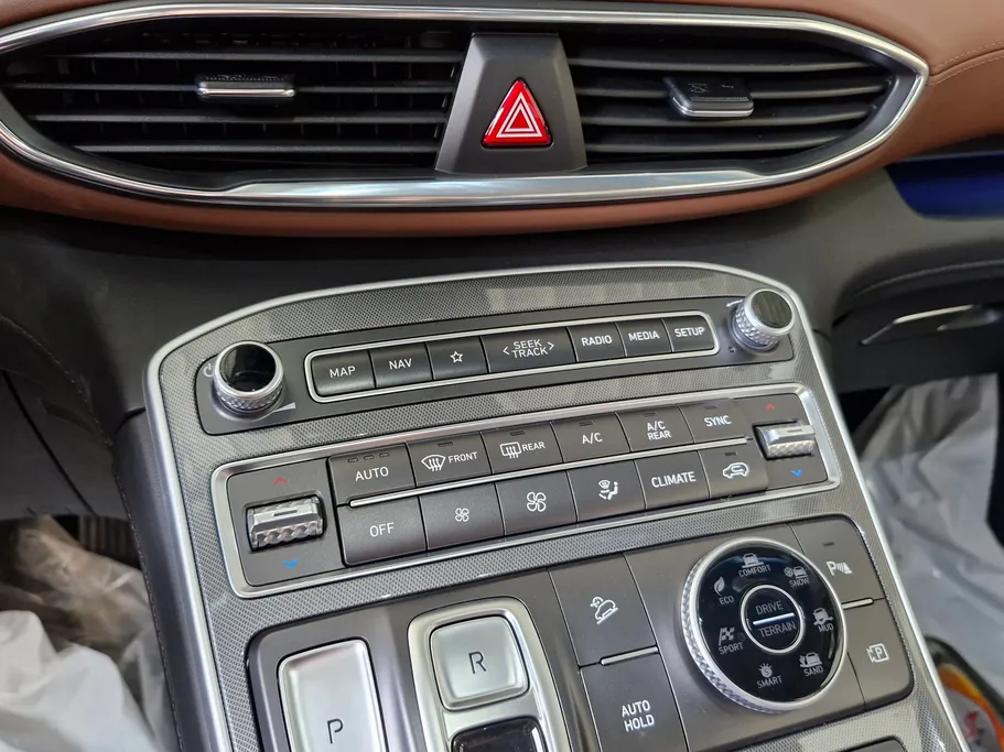 هيونداي سنتافي بريميوم 2024 