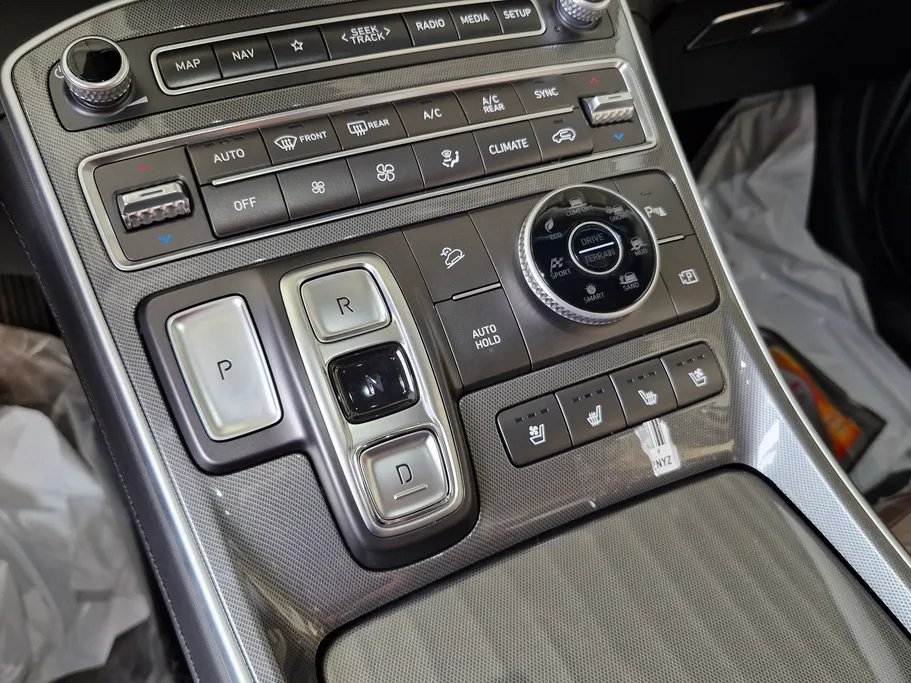 هيونداي سنتافي بريميوم 2024 