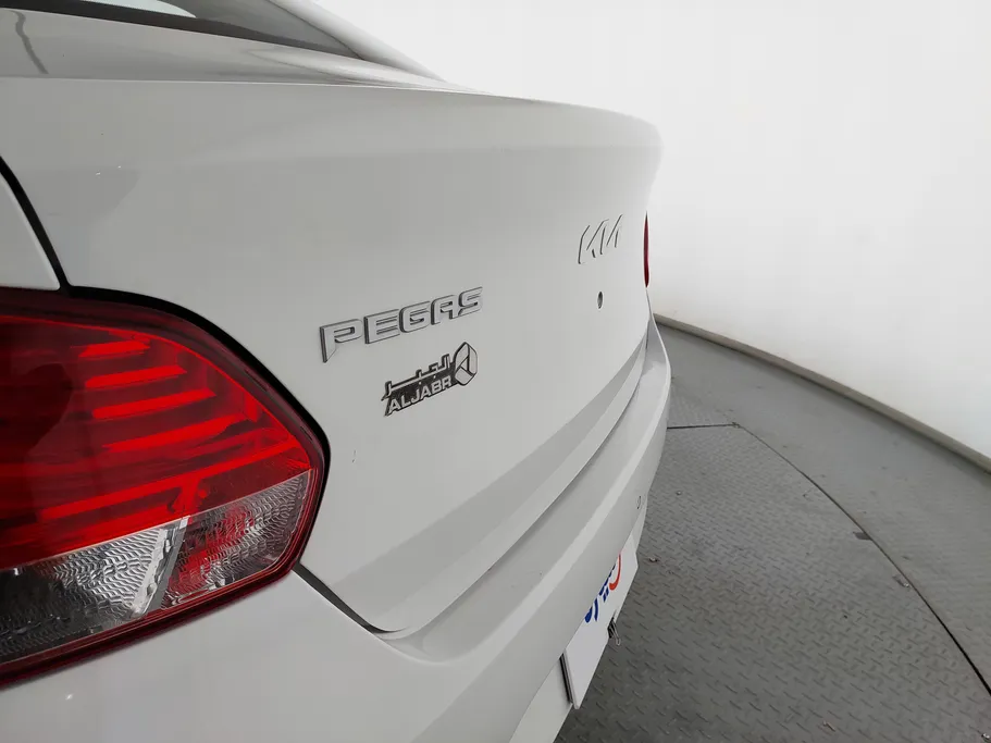 2023 Kia Pegas LX 
