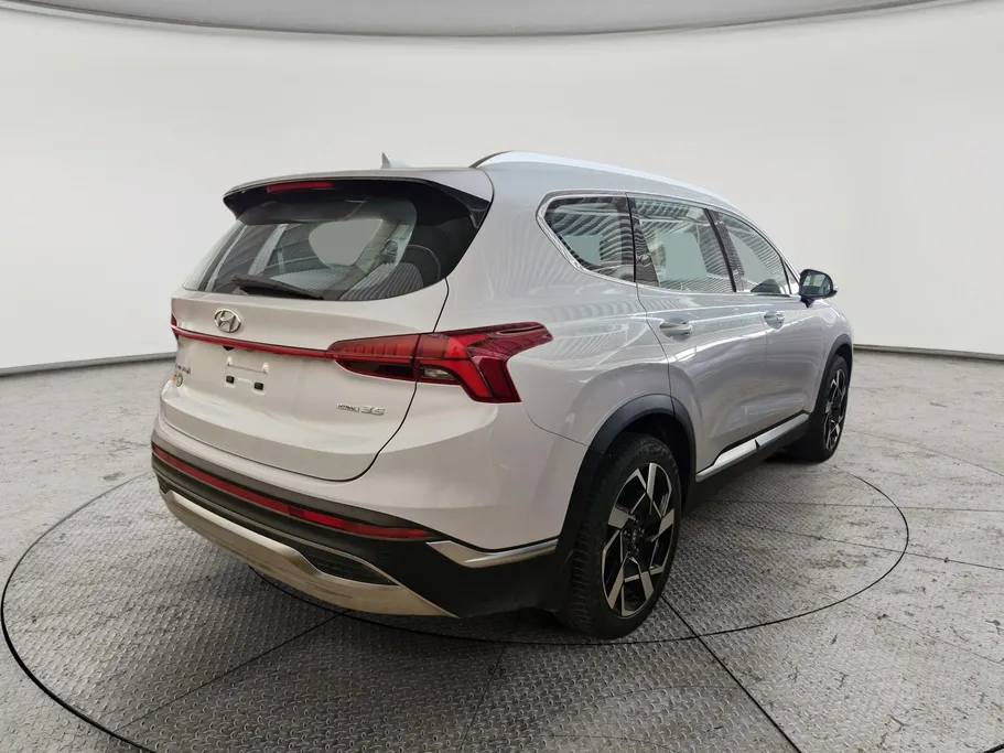 هيونداي سنتافي بريميوم 2024 