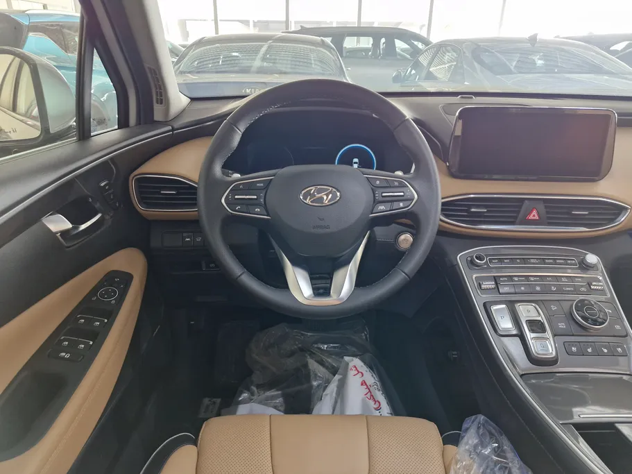 هيونداي سنتافي بريميوم 2024 