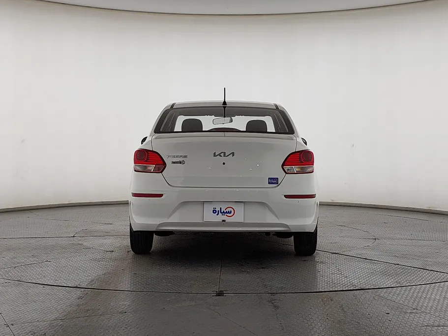 2023 Kia Pegas LX 