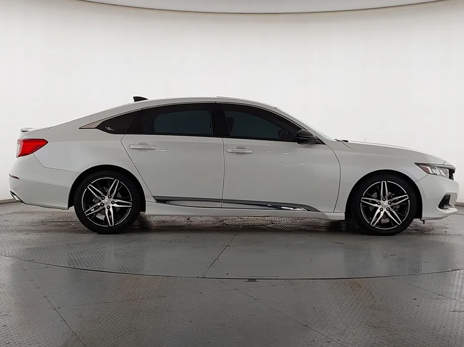 هوندا اكورد LX Sport 2022 