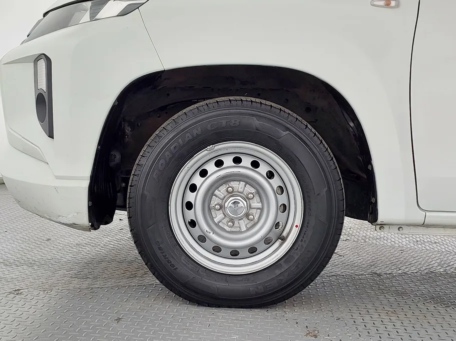 ميتسوبيشي L200 DC 4x2 Diesel 2021 