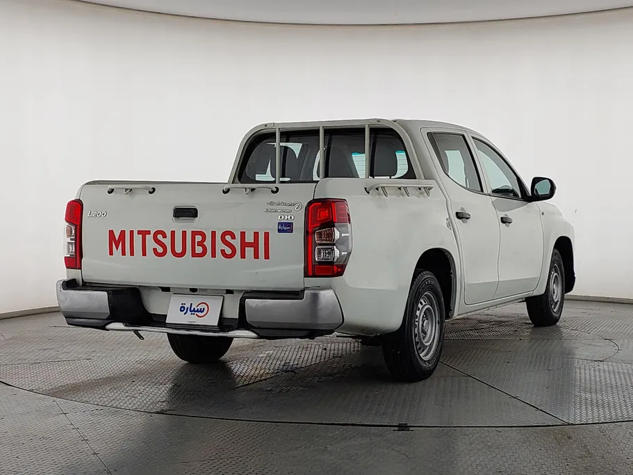 ميتسوبيشي L200 DC 4x2 Diesel 2021 