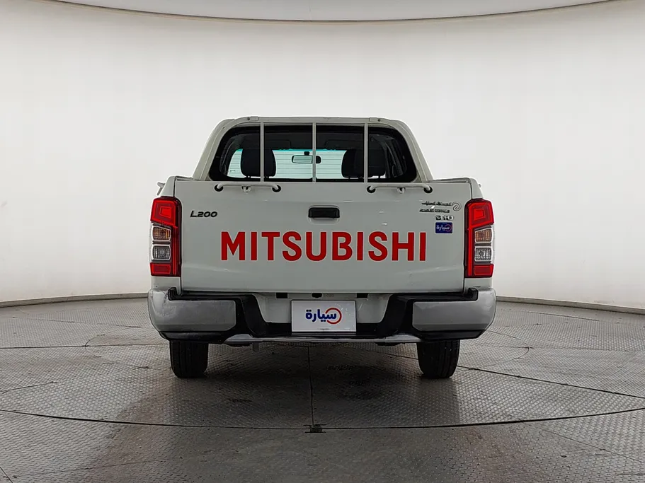 ميتسوبيشي L200 DC 4x2 Diesel 2021 