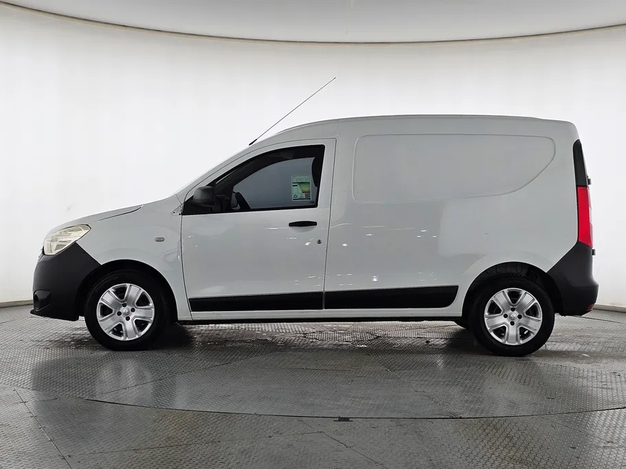 رينو دوكر Van بضاعة 2021 