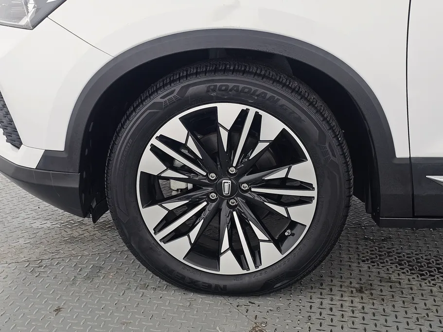 2023 FAW Bestune T77  