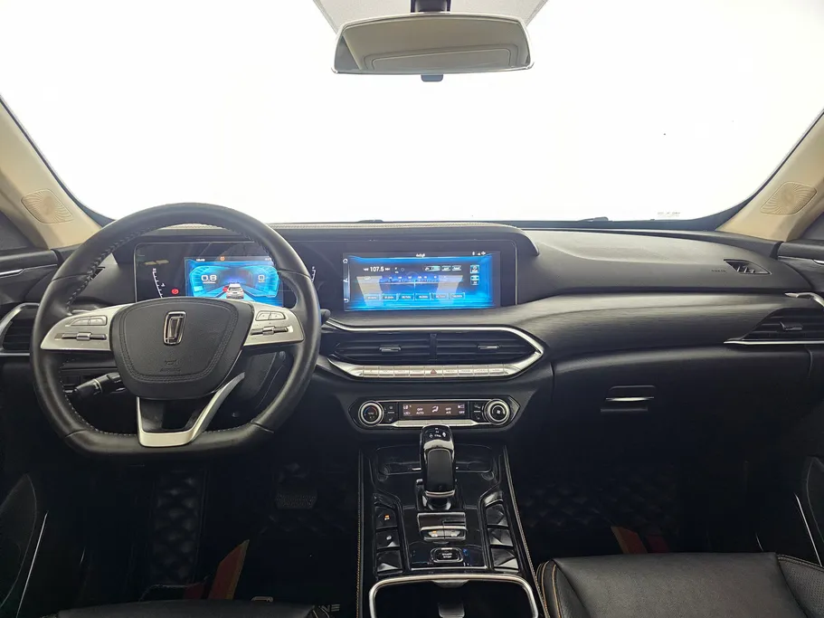 2023 FAW Bestune T77  