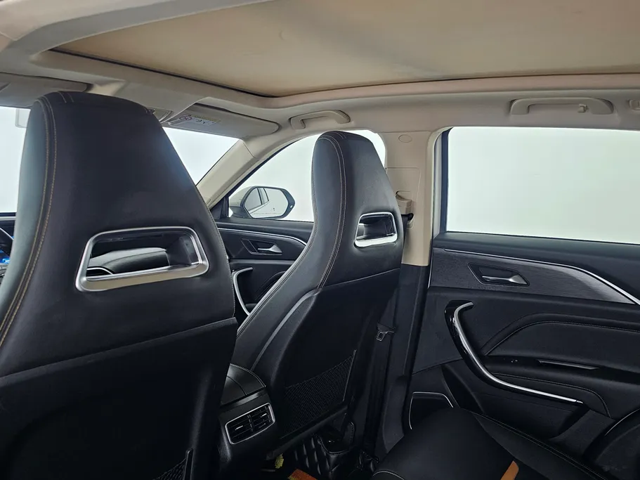 2023 FAW Bestune T77  