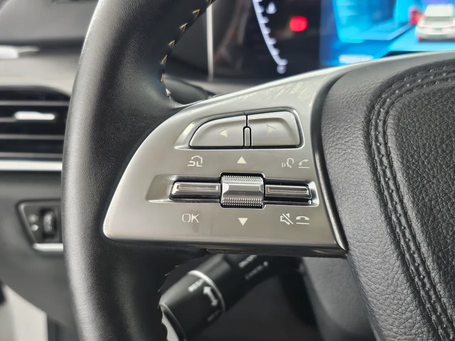 2023 FAW Bestune T77  