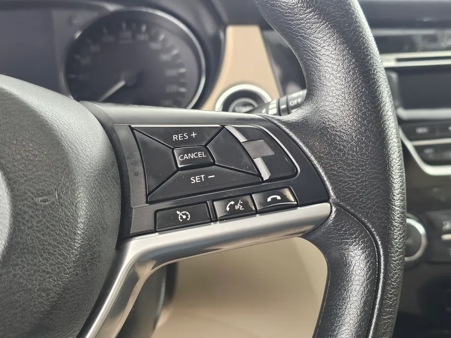 2022 نيسان Xtrail S 5 Seats 