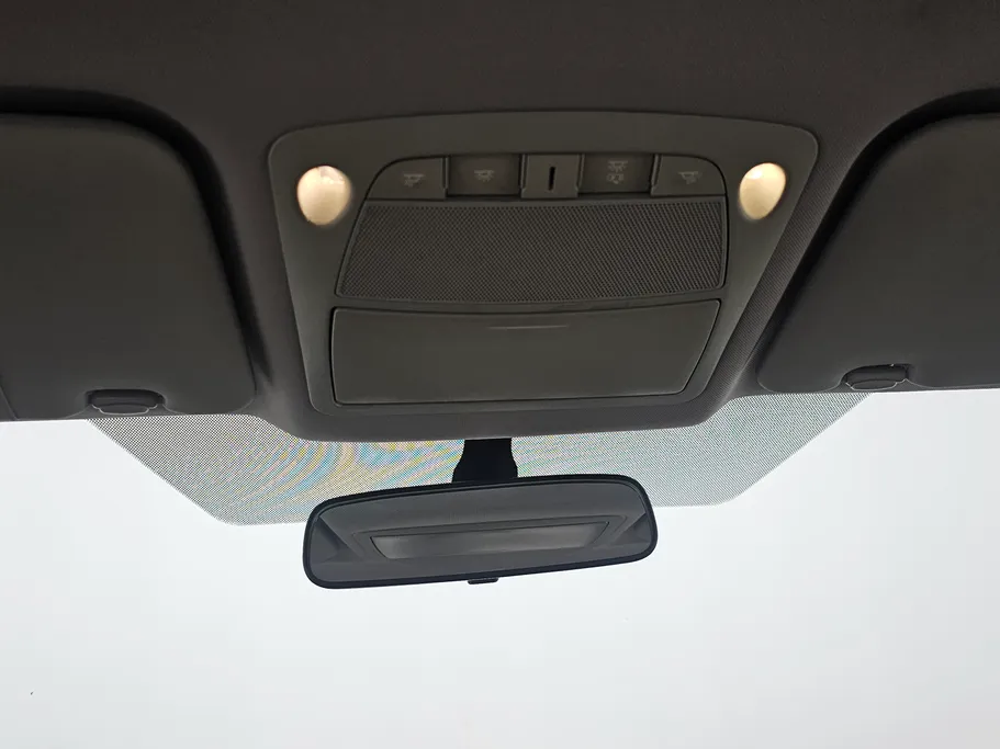 2022 نيسان Xtrail S 5 Seats 