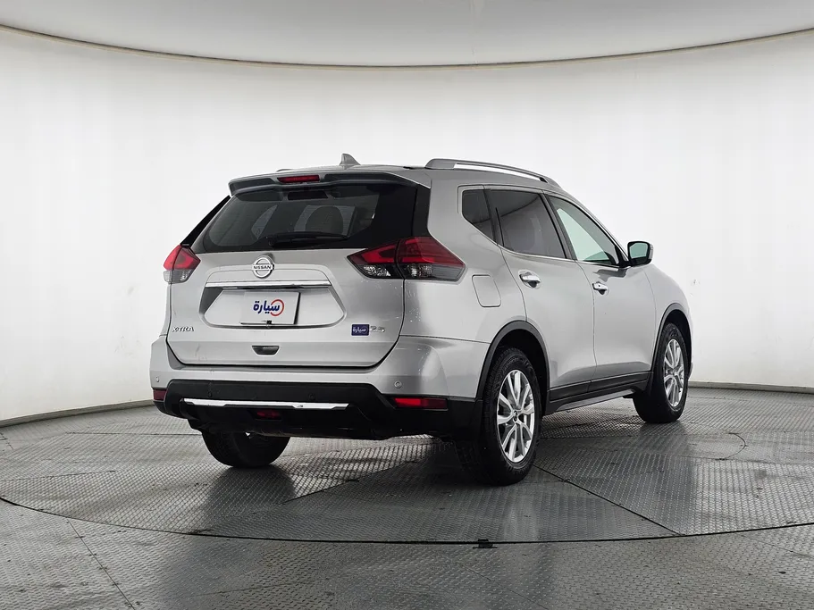 2022 نيسان Xtrail S 5 Seats 