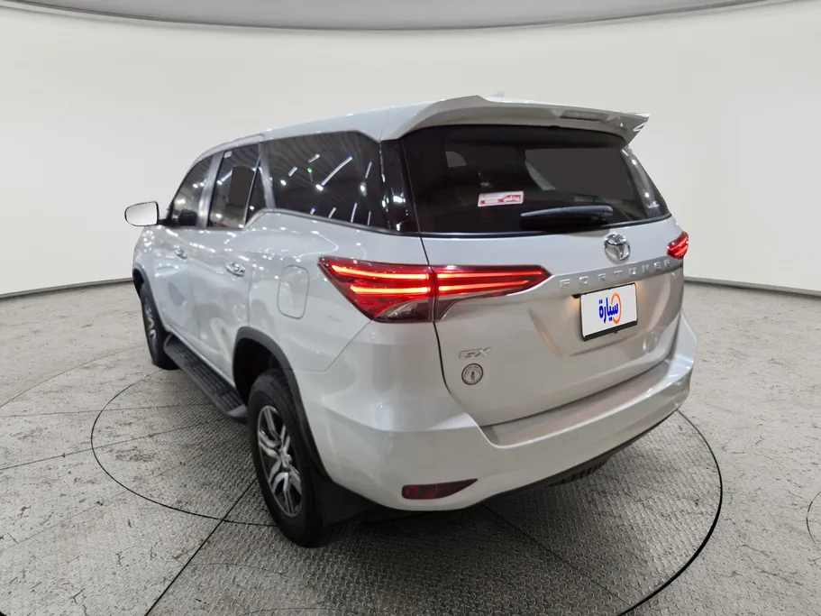 2025 Toyota Fortuner GX2 4x2 
