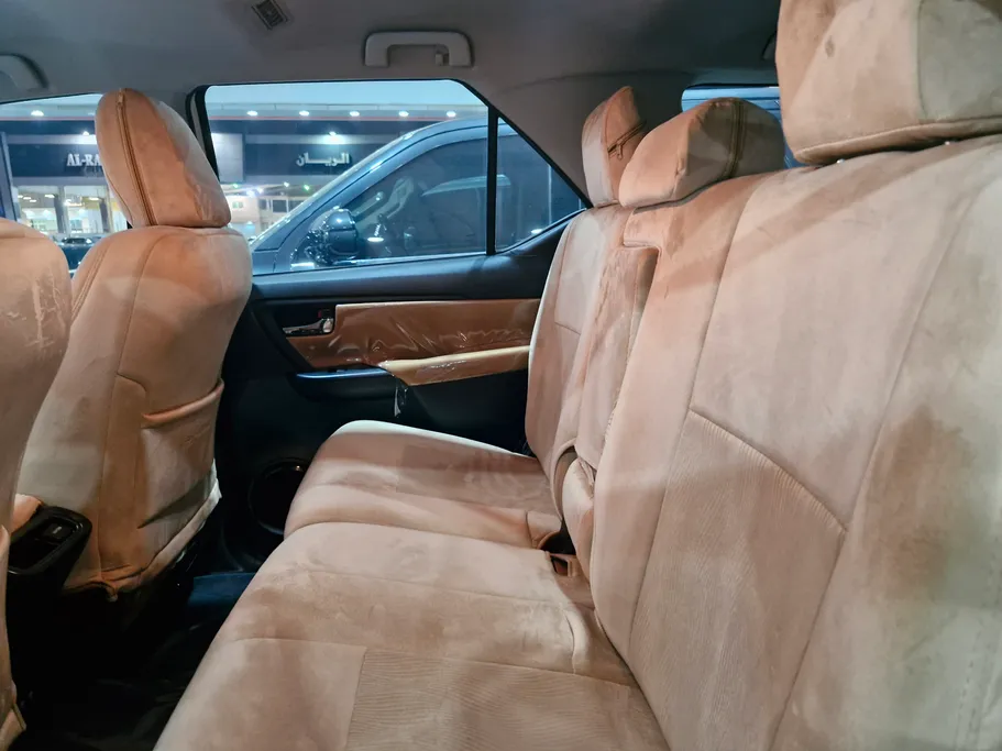 2025 Toyota Fortuner GX2 4x2 