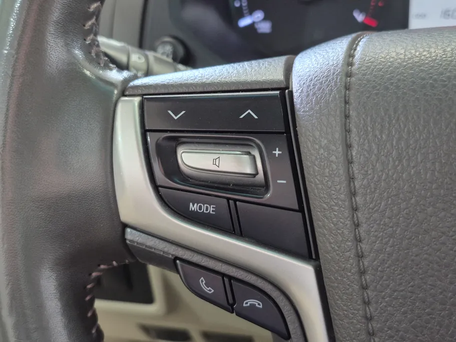 2022 Toyota Prado TXL 