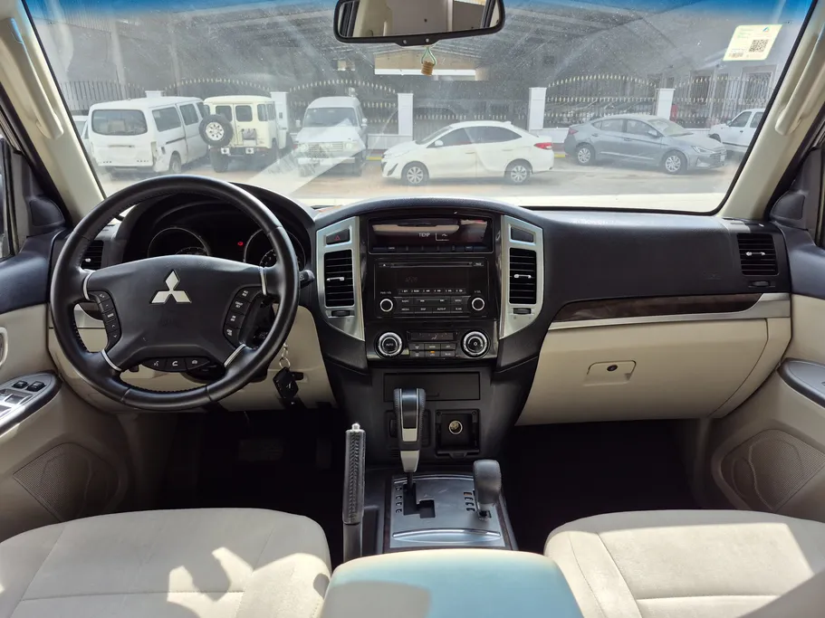 2020 Mitsubishi Pajero GLS 5Doors 