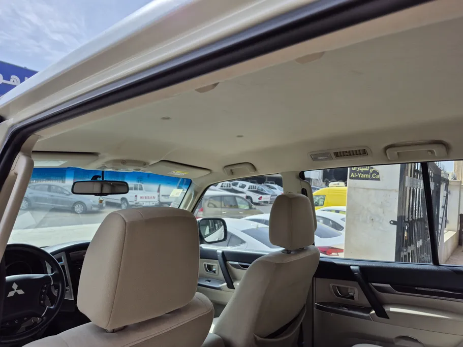 2020 Mitsubishi Pajero GLS 5Doors 