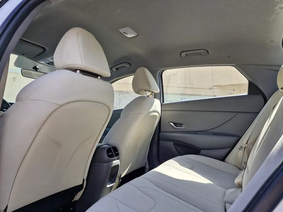 2024 Hyundai Elantra Fleet 