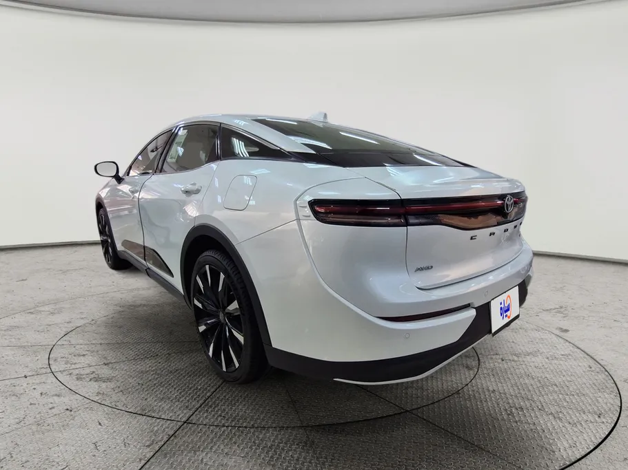 تويوتا كراون Majesta 2023 