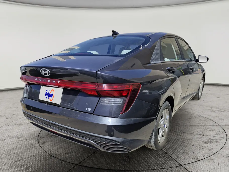 2024 Hyundai Accent Smart 