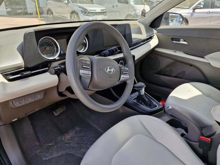 2024 Hyundai Accent Smart 