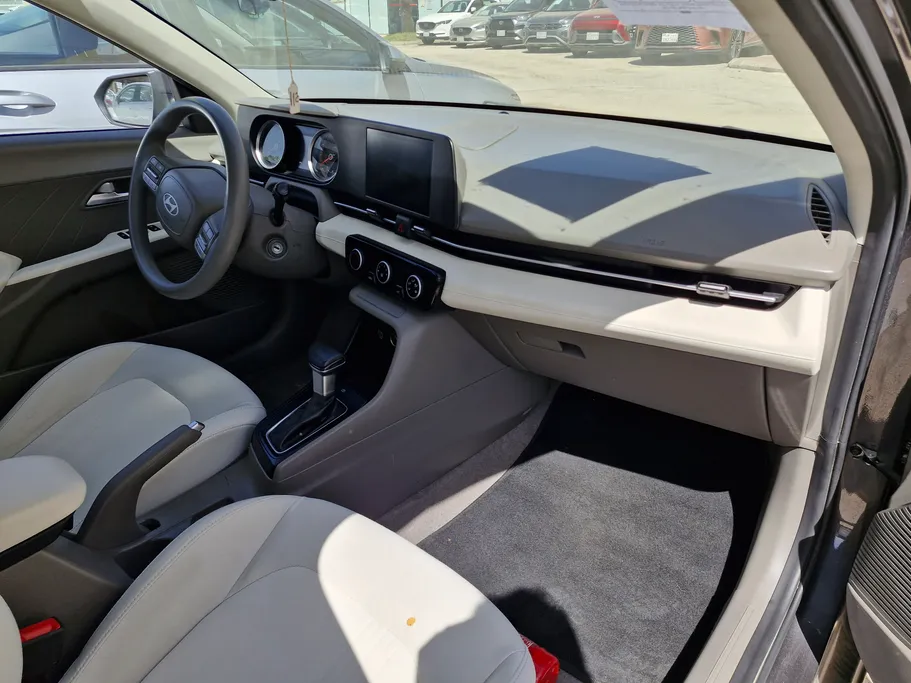 2024 Hyundai Accent Smart 