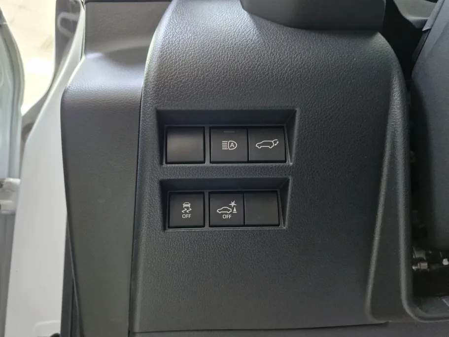 2025 Toyota Land Cruiser GR Sport 