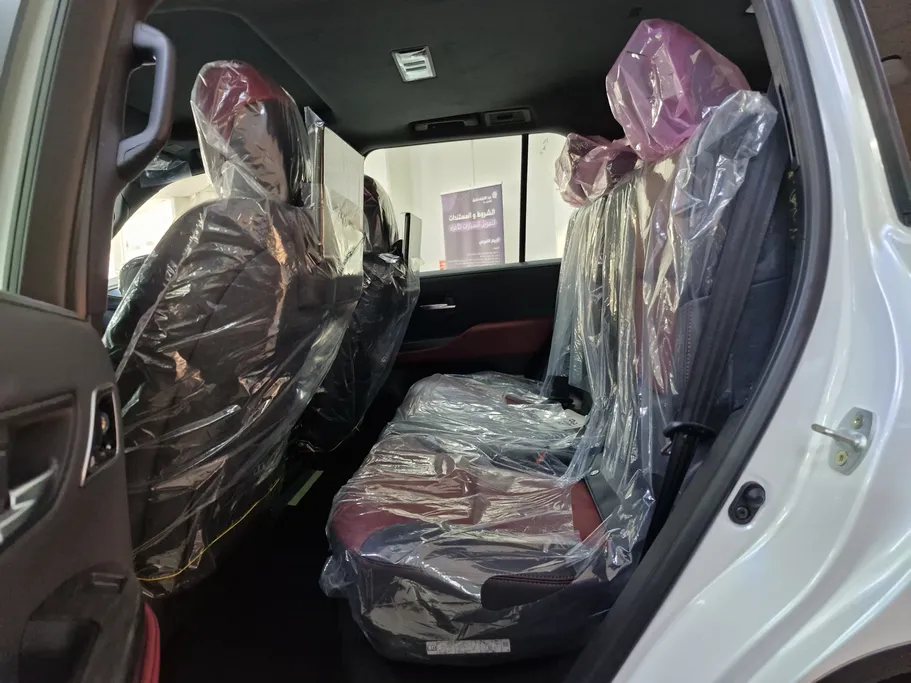 2025 Toyota Land Cruiser GR Sport 