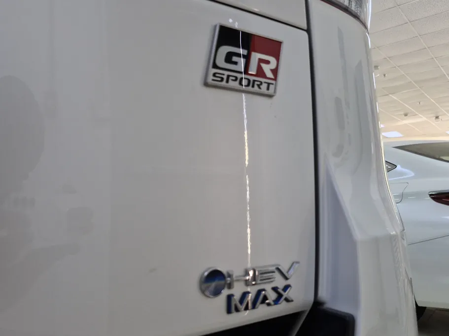 2025 Toyota Land Cruiser GR Sport 