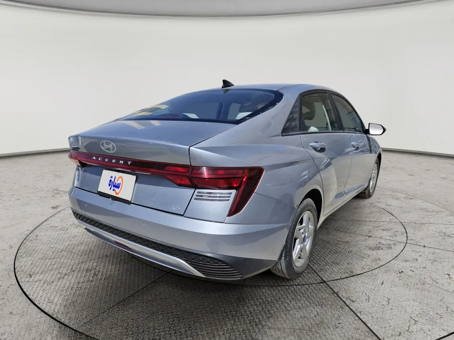 2024 Hyundai Accent Smart 